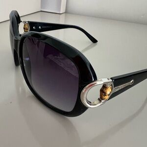 Iconic Round Gucci GG 3132/S Sunglasses